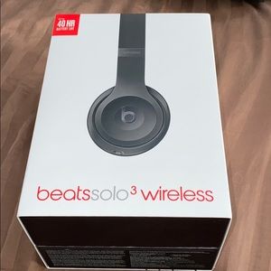 *PRICE DROP* BEATS WIRELESS SOLO 3